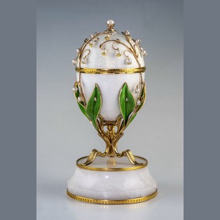 Пасхальное яйцо с корзинкой "Время ландышей"