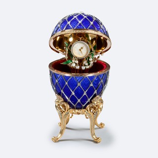 Пасхальное яйцо "Цветы с часами"